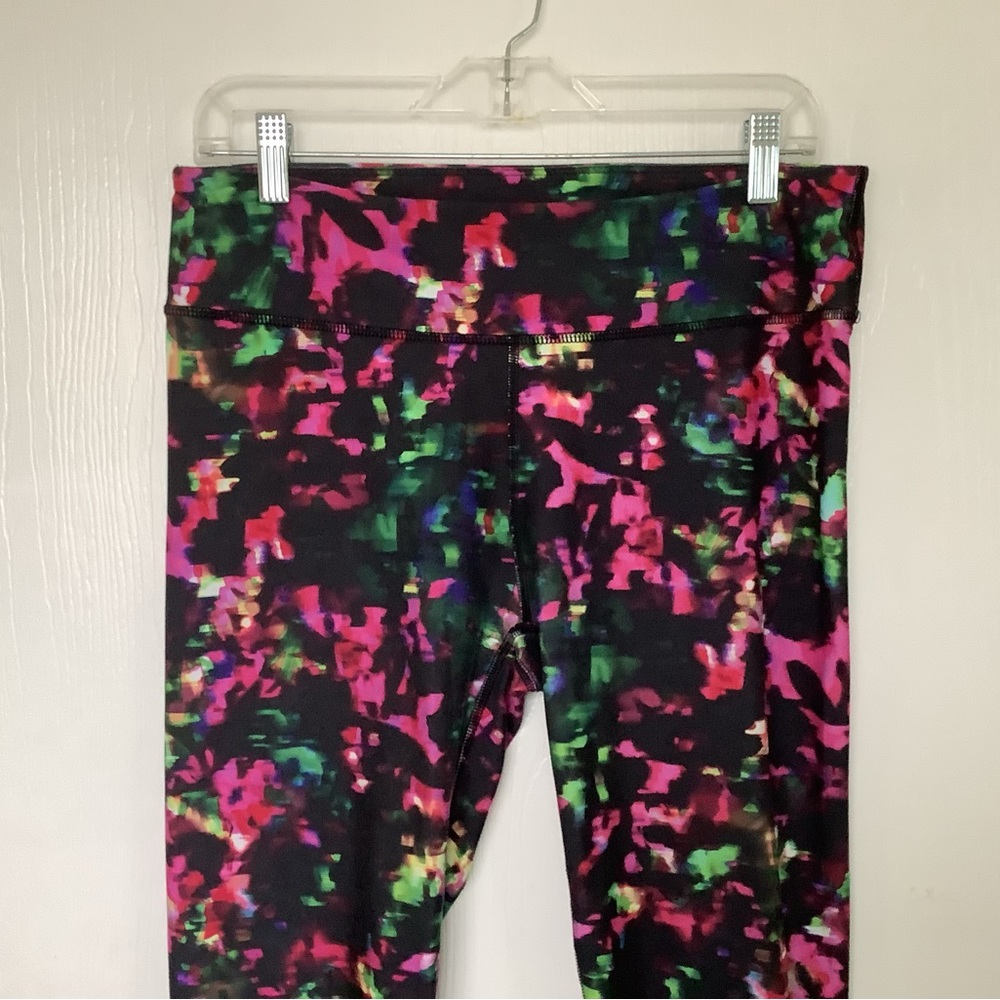 Fabletics Leggings Colorful Salar Cropped Capri Athletic Large